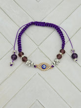 Load image into Gallery viewer, Purple eye bracelet